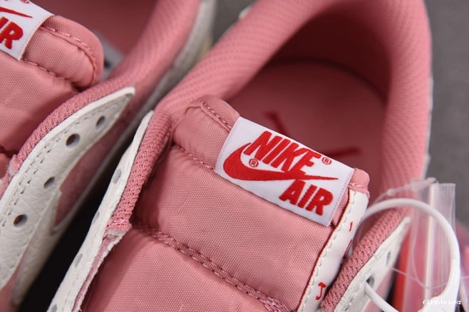 OG DM7866-600 x Travis Scott SP Low AJ 1 1104